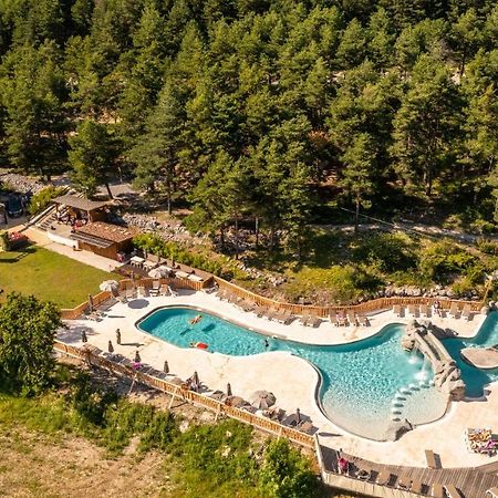 Camping Rcn Les Collines De Castellane Exteriér fotografie